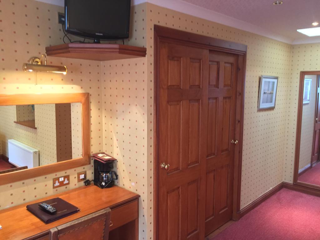The Mariner Hotel Aberdeen Esterno foto